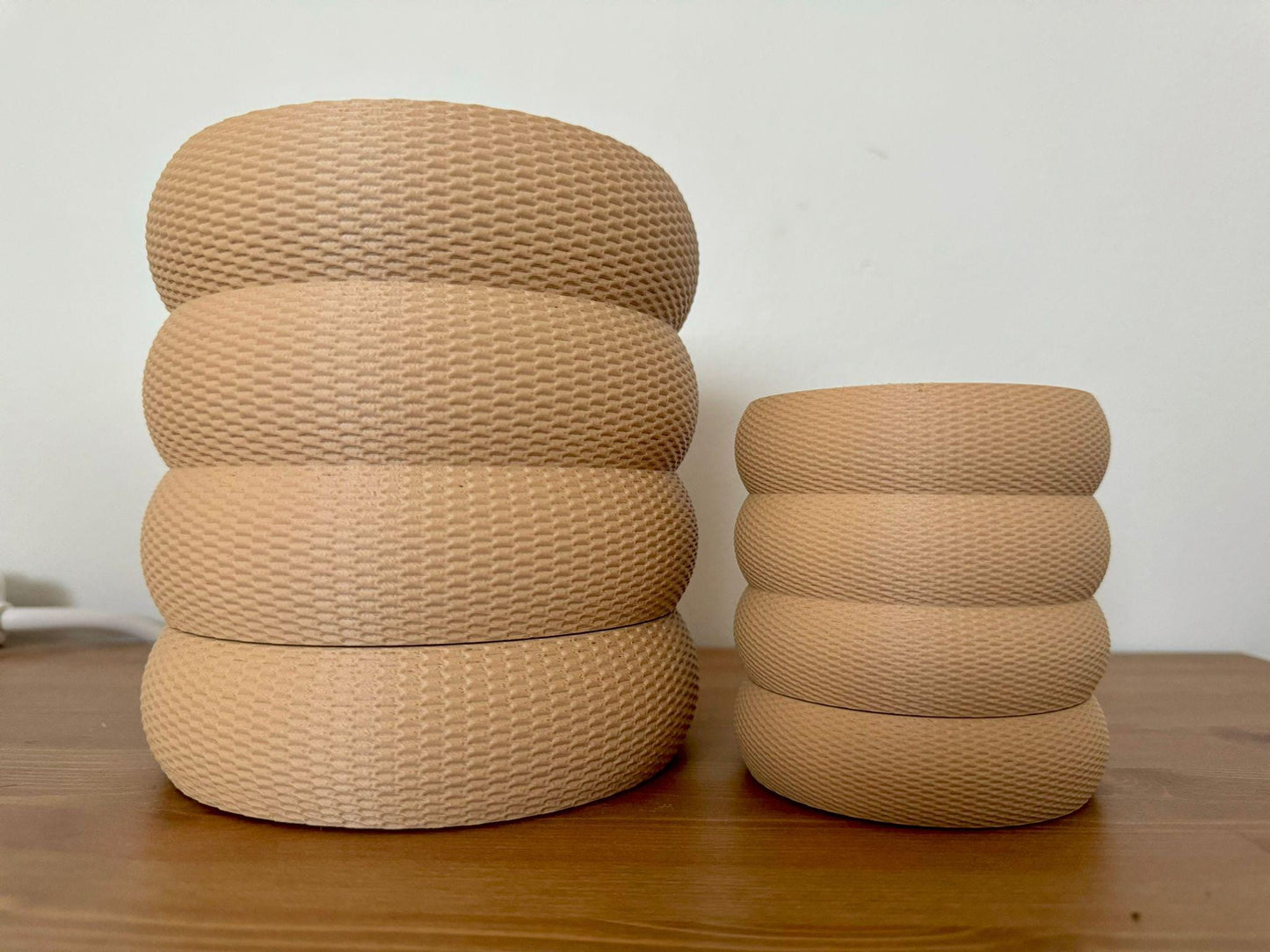 Bubble Wall Planter | Planter with Twist-Off Drip Tray | Bubble Weave Planter | Home Garden