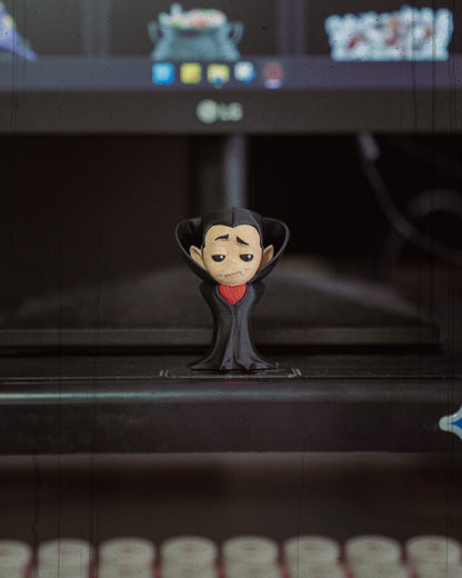 Darkula Vampire | Articulated Vampire Figurine