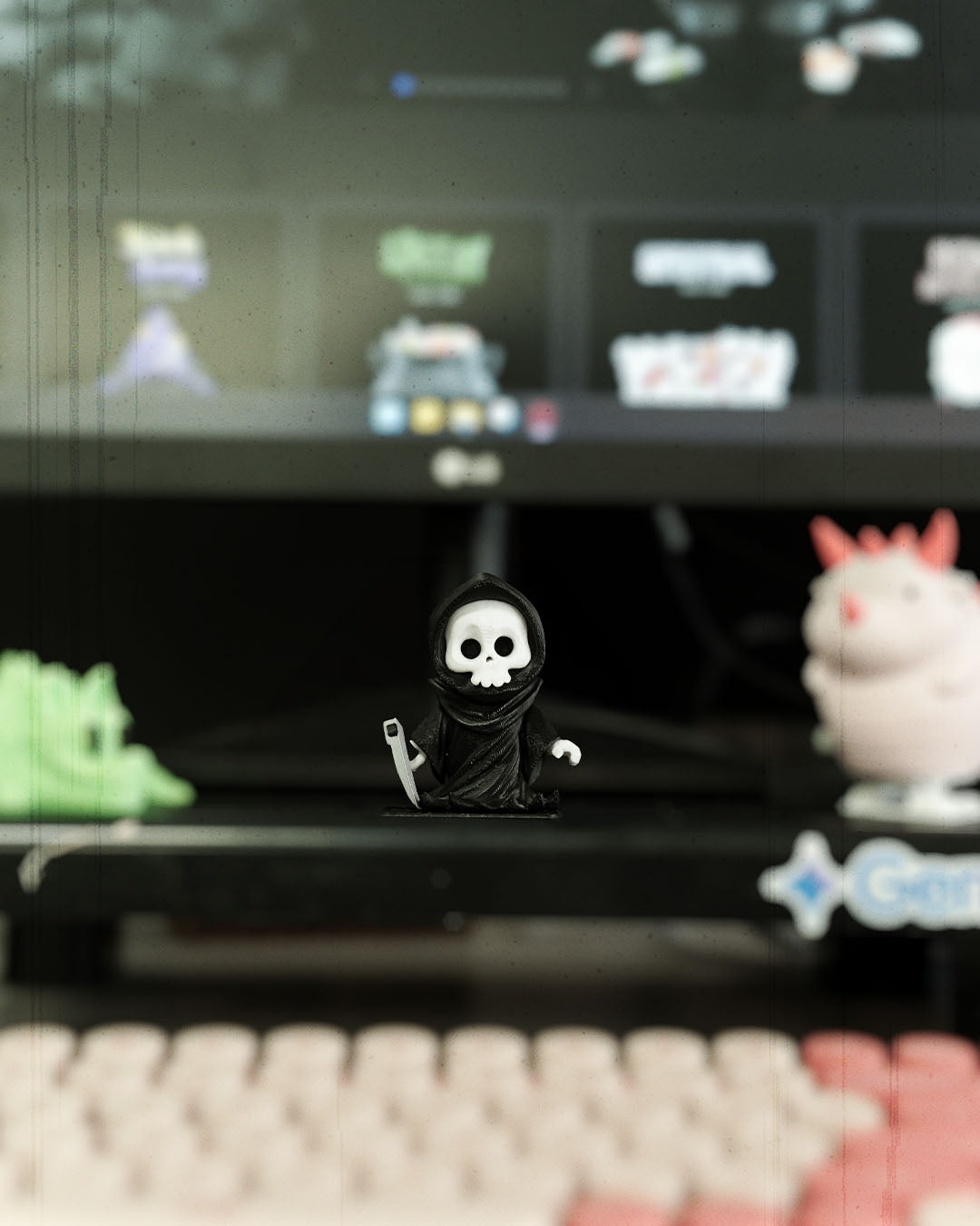 Grisly Reaper | Articulated Skeleton Grim Reaper Figurine