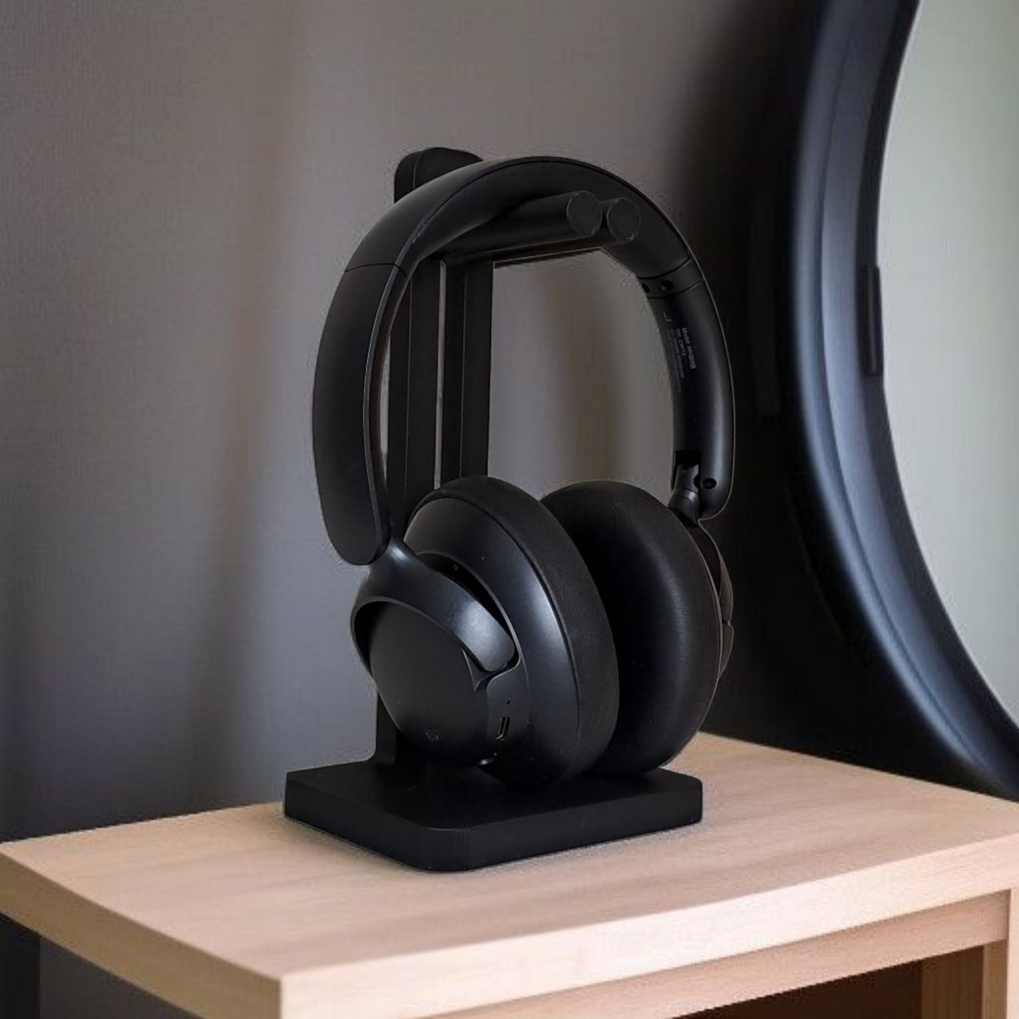 Stylish Headphone Stand | Stable Headset Holder | Sleek Desk Organizer | Gaming Setup Accessory | Minimalist Headphone Rack